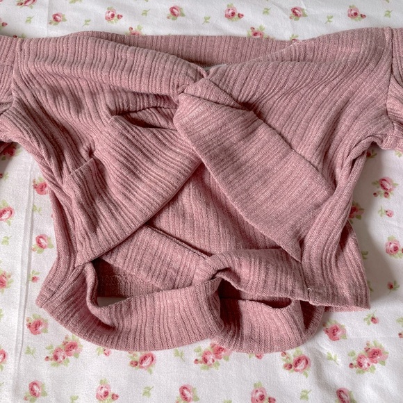 FASHION NOVA - Pink Long Sleeve Off The Shoulder Knot Crop Top - Picture 2 of 5